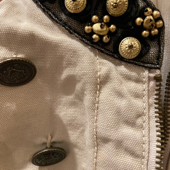 Los Angeles GUESS - Picture 5 of 5